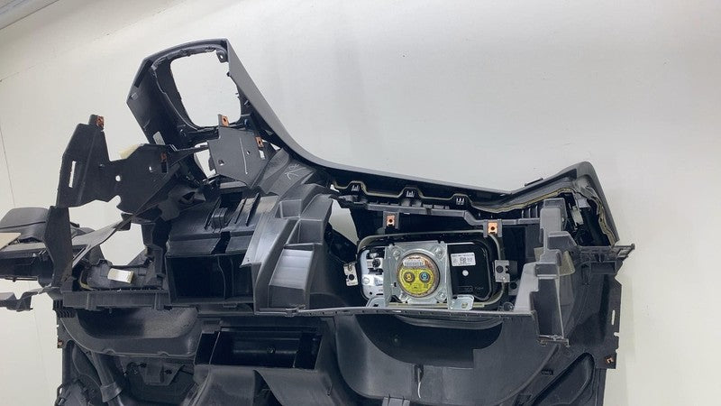 2017 2018 Ford C-Max Instrument Dashboard Panel w/ 4.2" Screen Opening Assembly