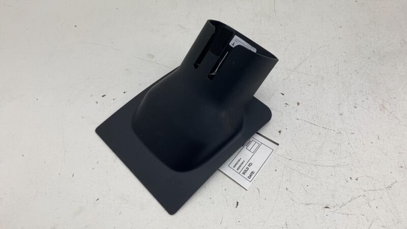 183303200B ⭕ 24-25 Model 3 Instrument Panel Steering Column Upper Gap Hider 1768093-20-A
