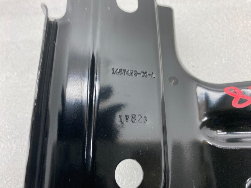 148749200A ⭕ 2020-2024 Tesla Model Y Front Right Fender Mount Support Bracket 1487492-00-A