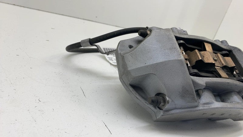 ⭕ 2024-2025 Tesla Model 3 Front Left Caliper w/ Brake Hose Line LH 134