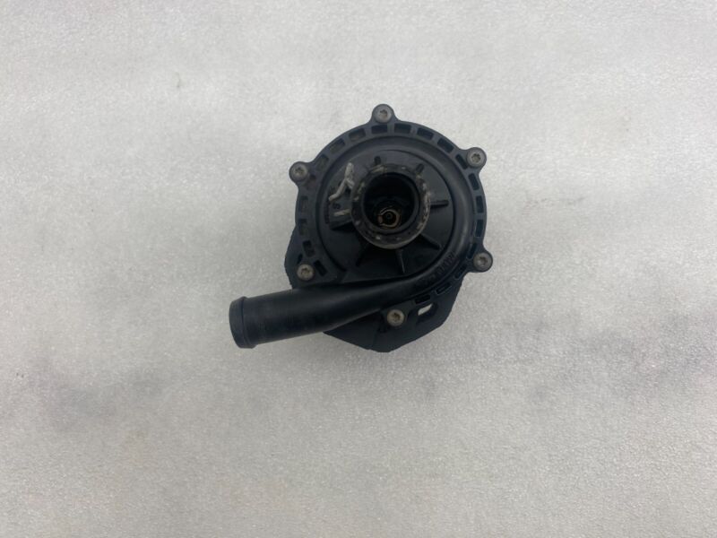 103732700F 2016-2020 Tesla Model S X Cooling System Auxiliary Water Coolant Pump FWD Assy