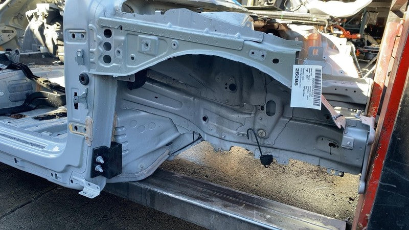 ⭕ 2022-2024 Polestar 2 Front Passenger Side Structural Frame Horn Cutout Right