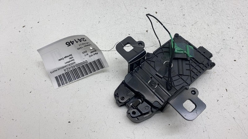 PT00162183C ⭕ 22-24 Rivian R1T Rear Left Gear Tunnel Latch w/ Manual Release LH PT00162183-C