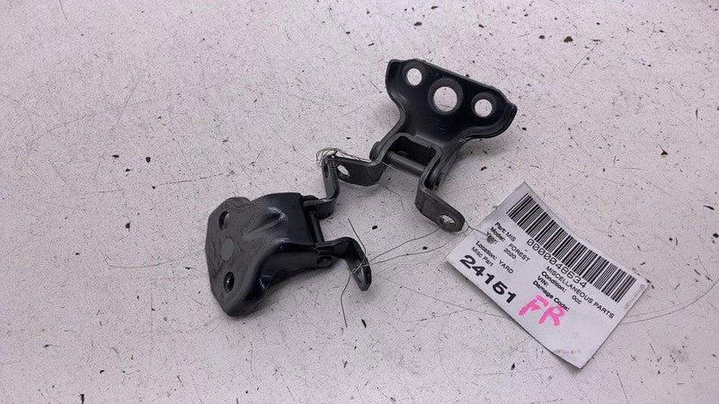 2019-2024 Subaru Forester Front Right Upper & Lower Door Hinge Closure Assist RH