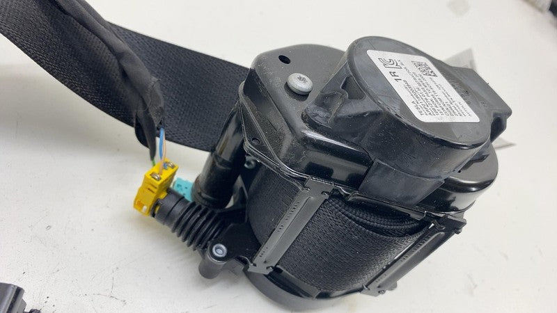 108127901H ⭕ 2017-2023 Tesla Model 3 Front Right 1st Row Seat Belt & Retractor 1081279-01-H