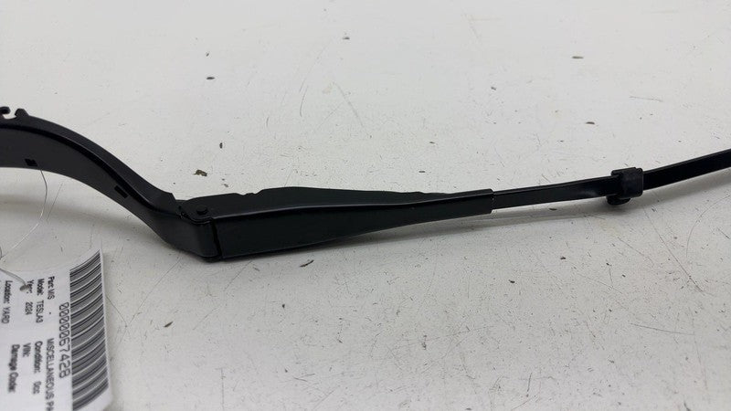187848900A ⭕ 24-25 Tesla Model 3 Front Driver Side Windshield Wiper Arm Left 1878489-00-A
