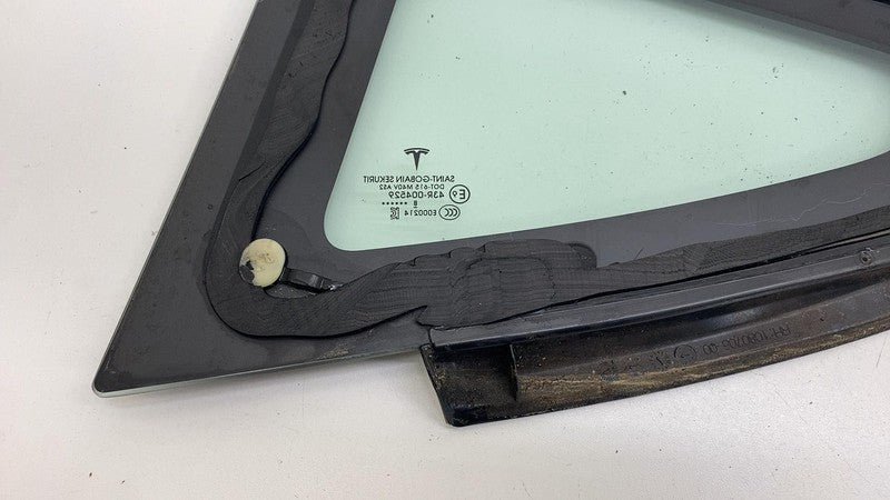 108070600C ⭕ 2017-2020 Tesla Model 3 Rear Right Quarter Fixed Window Glass RH 1080706-00-C