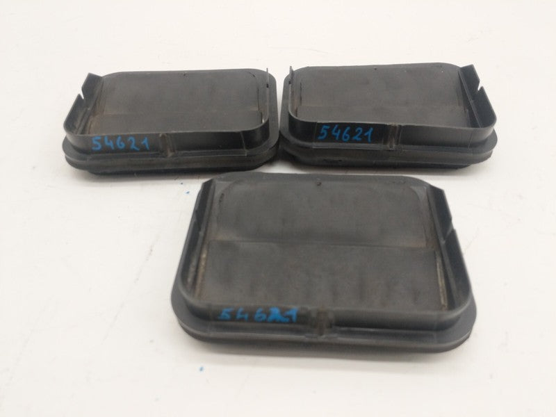 2F2A B280B62 AB ⭕ 12-20 Tesla Model S Rear Quarter Panel Rubber Flap Extractor Air Vent Grille