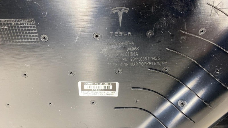 1609988-00-A ⭕ 2021-2024 Tesla Model X Front Right Side Interior Door Panel OEM 1609988-00-A