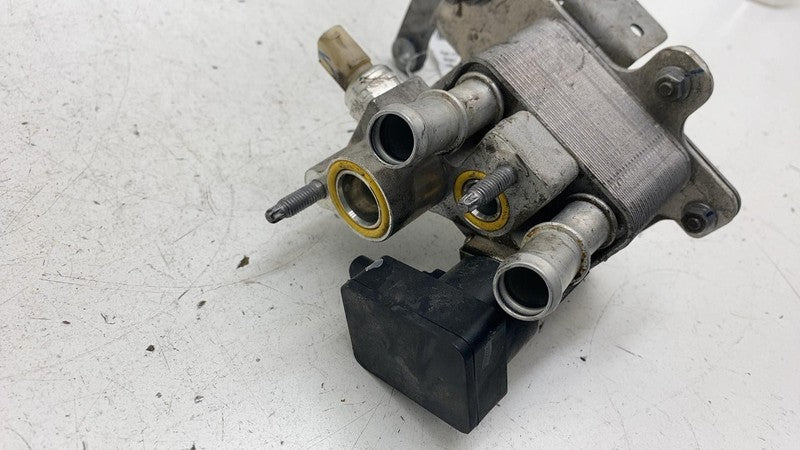 32373356 ⭕ 2021 2022 2023 Polestar 2 Engine Oil Cooler Heat Exchanger w/ Bracket 32373356