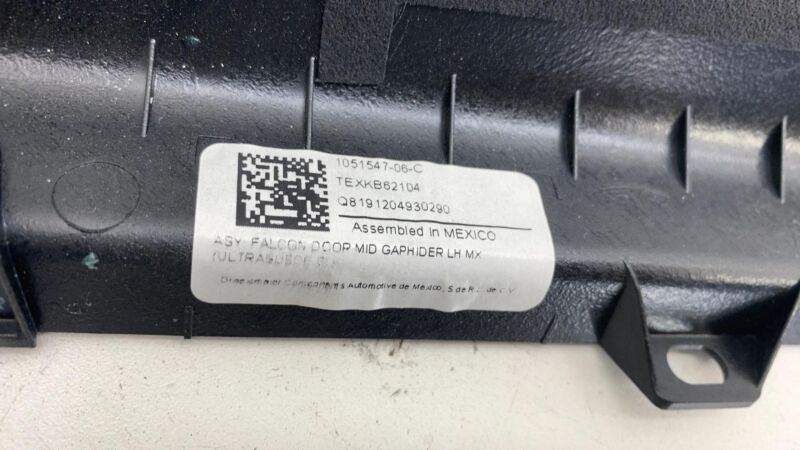1051547 06 C 16-20 Model X Falcon Door Mid Gaphider Interior Trim+Sunvisor Bezel 1051547-06-C