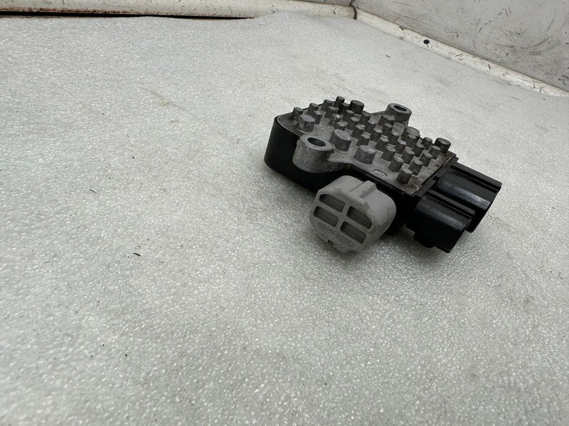 82821 20280 ⭕ 2012-2020 Tesla Model S MS Passenger Side Fan Relay Control Module Unit Right