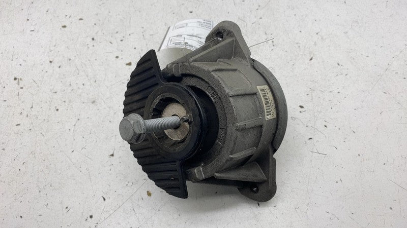 A 204 240 43 17 ⭕ 2012-2016 Mercedes E-Class Left or Right Engine Mount Insert A2042404317 OEM