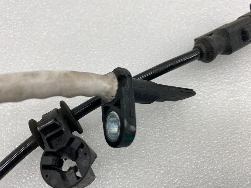 103779400B ⭕12-20 Model S Front Anti-Lock Brake Intelligent Wheel Speed Sensor 1037794-00-B