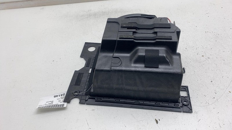 PT00485899A ⭕ 2022 2023 2024 Rivian R1T Rear Sub Subwoofer Bass Speaker Box PT00485899-A OEM