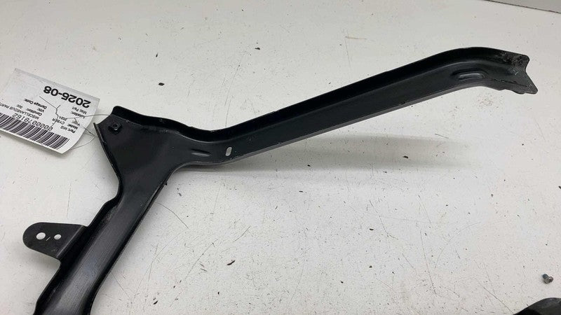⭕24-25 Tesla Cybertruck Rear Passenger Diffuser Mount Bracket Right 18