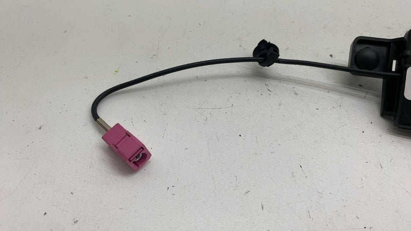 68186558AC ⭕ 17-25 Chrysler Pacifica Antenna Remote Start & Keyless Entry Module 68186558AC