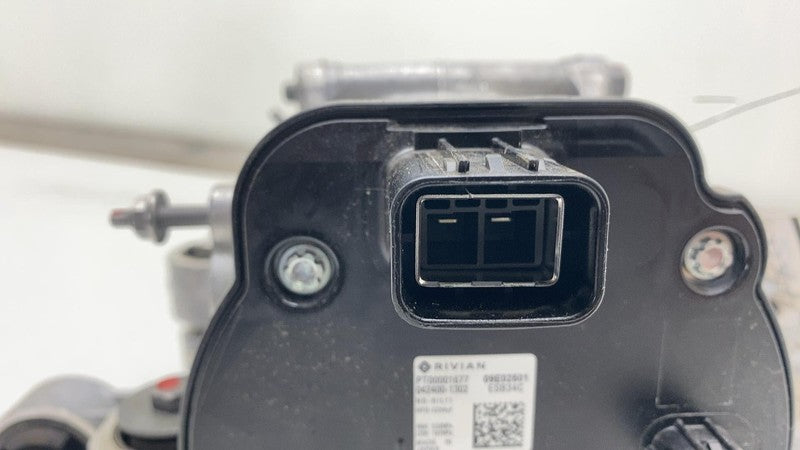 PT00001677 ⭕ 22-24 Rivian R1T Air Conditioning A/C Compressor w/ Mount Bracket PT00001677