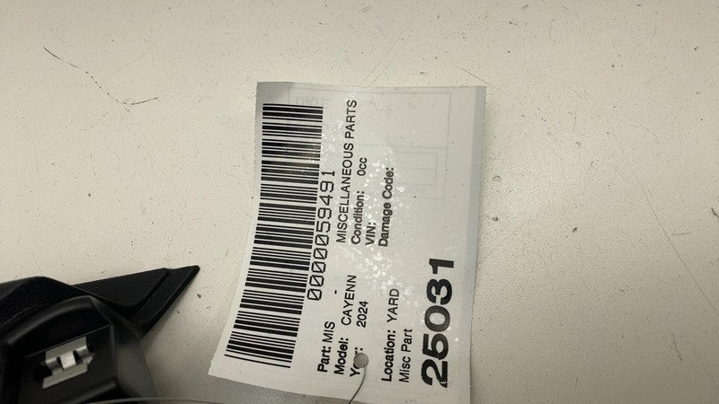 9Y3.867.246 ⭕2019-2024 Porsche Cayenne Rear Right Quarter D-Pillar Trim w/ Speaker 9Y3867246