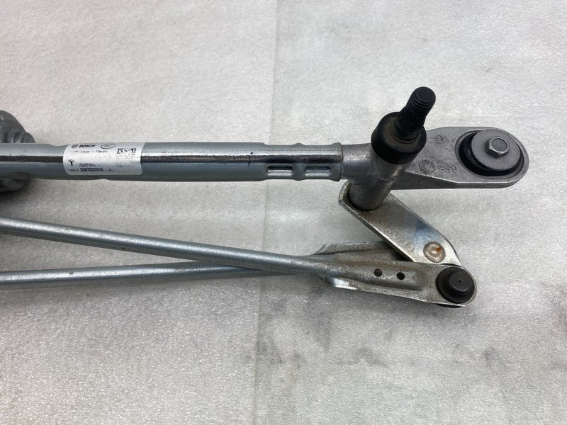 107672500F ⭕2017-2023 Model 3 Front Windshield Wiper Motor & Linkage w/ Module 1076725-00-F
