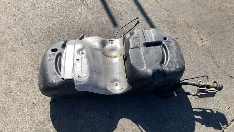 ⭕ 2018-2024 Subaru XV Crosstrek Fuel Gasoline Gas Tank Reservoir Assembly