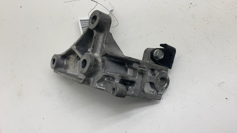 NE5539031 ⭕ 2006-2015 Mazda MX-5 Miata Driver Side Engine Mount Bracket Left OEM NE5539031