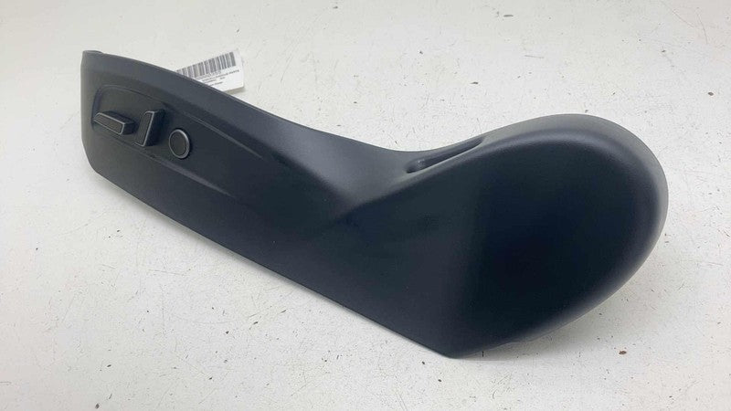 1699944-00-C ⭕ 24-25 Tesla Model 3 Front Left Power Seat Switch Control w/ Trim 1551854-01-B