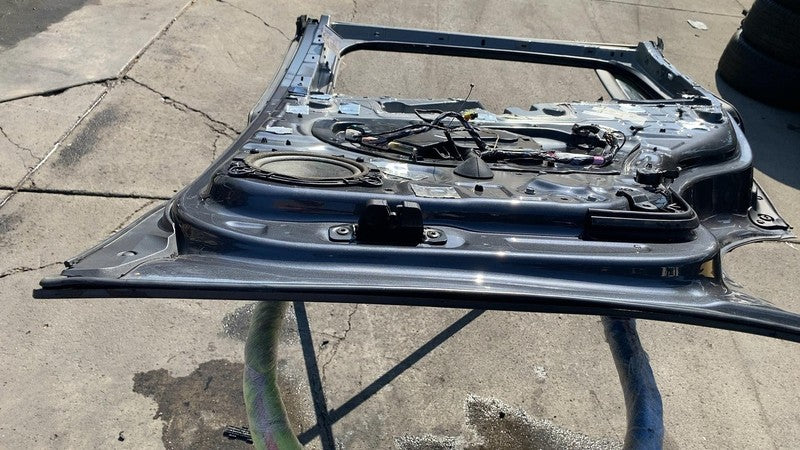 1028791-00-K ⭕ 2016-2023 Tesla Model X Rear Passenger Side Falcon Door Shell Panel Right Gray