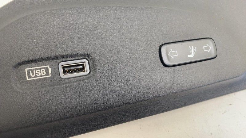 6DB40DX9AE ⭕ 17-25 Chrysler Pacifica Rear Right Quarter Trim Bolster Cover Panel 6DB40DX9AE