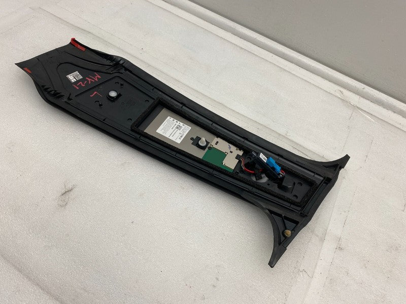 151625500E ⭕ 20-23 Model Y Left Exterior B-Pillar Applique Trim w/ Camera LH 1506885-00-G