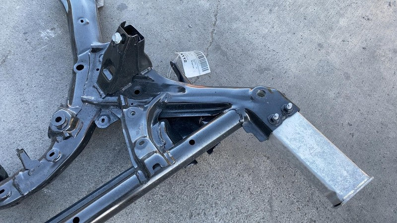 ⭕ 20-23 Model Y Front Subframe Crossmember Cradle w/ Stabilizer Bar 10