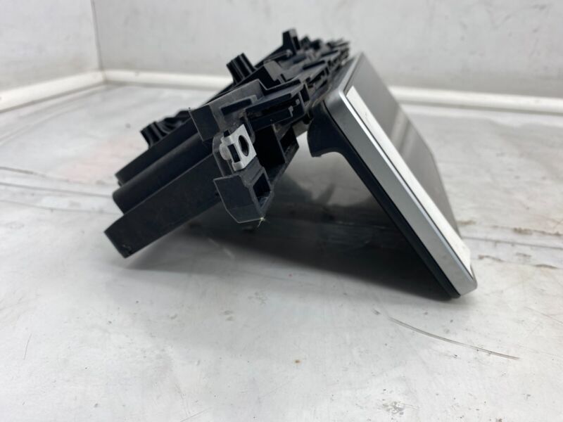 8W0 919 605 ⭕ 17-19 Audi A4 Front Nav Media Control Info GPS TV Display Screen OEM 8W0919605