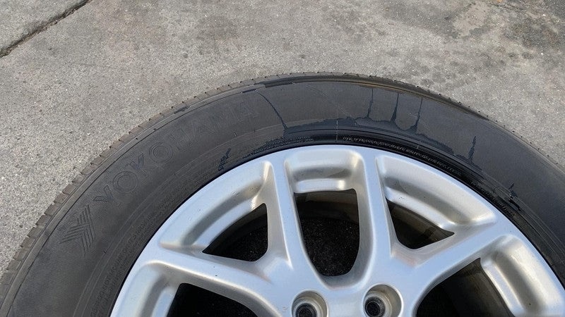 ⭕ 2021 2022 Chrysler Pacifica Wheel Rim 17" inch 17x7 5V Spoke w/ Yokohama Tire