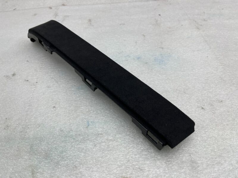 1055052 00 A 2016-2020 Tesla Model X Rear Driver Side Falcon Upper Door Trim Panel Cover Left