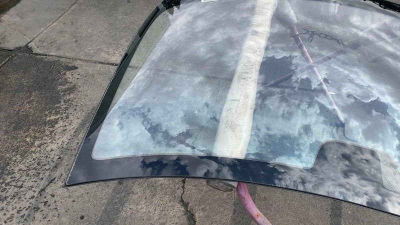 102163401C ⭕ 12-14 Model S Windshield Heated Wiper Area (Lower Mount Mirror) 1021634-01-C