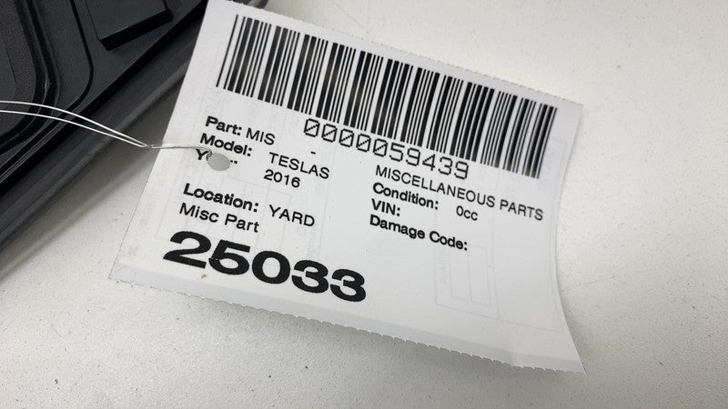 ⭕ 2016-2020 Tesla Model S Left B-Pillar Applique Glass Trim Molding 10