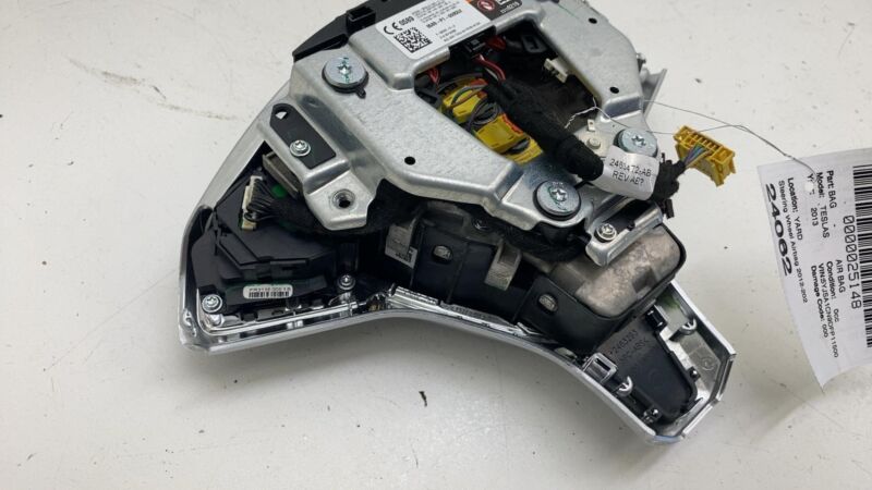 102338101A 12-15 Tesla Model S X Driver Steering Wheel Airbag Safety Restraint 1023381-01-A