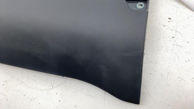 107782800D 2021-2024 Tesla Model X S Passenger Side Lower Knee Safety Airbag Module Right