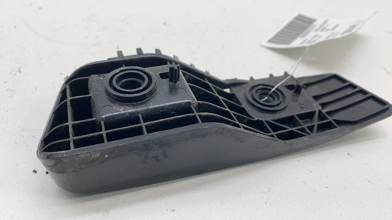 ⭕ 17-23 Tesla Model 3 Rear Left Taillight Tail Lamp Mount Bracket 1083