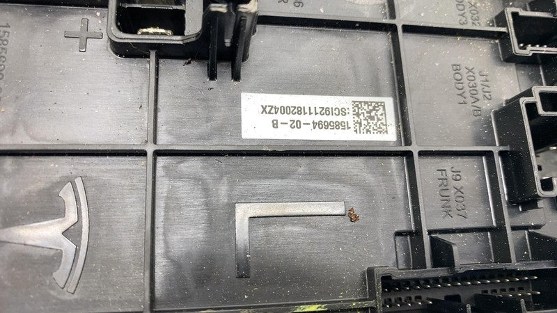 158569402B 2021-2024 Tesla Model S X Front Driver Controller Body Control Module GEN4 Left