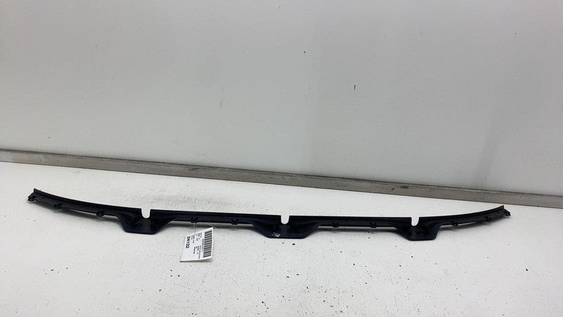 ⭕22-24 Rivian R1T R1S Front Hood Windshield Hider Flange Trim Molding