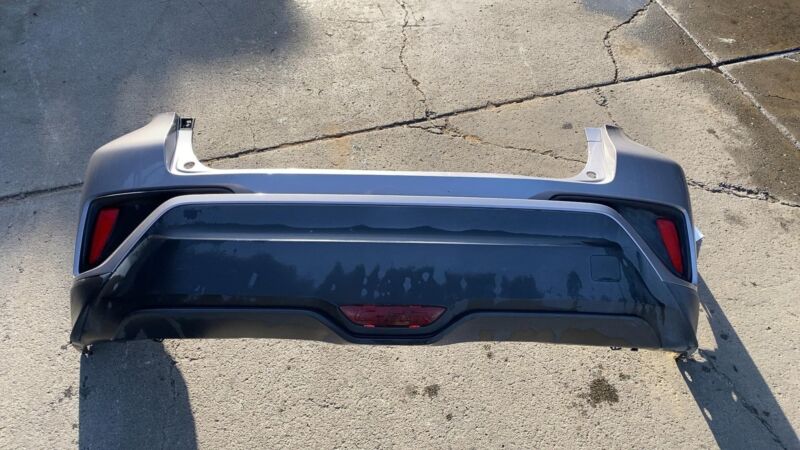 ⭕2018-2022 Toyota C-HR Rear Bumper Cover w/ Reflector Light Lamp Assembly