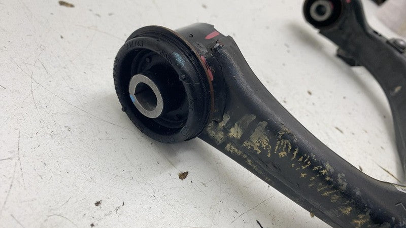 ⭕18-21 Lincoln Navigator Front Driver Side Suspension Upper Control Ar