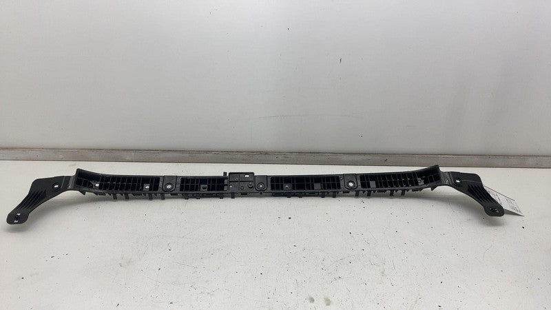 112119100C ⭕ 2017-2023 Tesla Model 3 Rear Bumper Center Support Mount Bracket 1083994-00-E