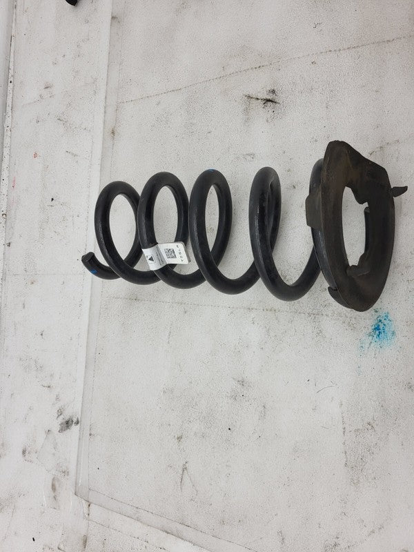 1188477 00 A 20-22 Tesla Model Y Rear Driver Suspension Coil Spring Left 95-7140 1188477-00-A
