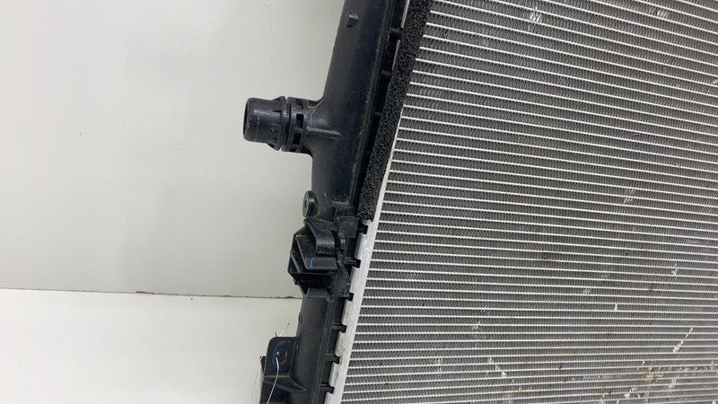 1494175 00 A 2021-2023 Tesla Model 3 M3 Cooling System Radiator Assembly 1494175-00-A