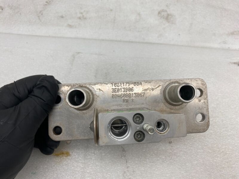 2012-2015 Tesla Model S MS High Voltage TXV Battery Chiller Valve w/o Solenoid