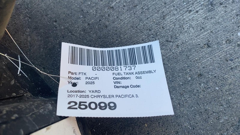 52030439A ⭕ 2017-2025 Chrysler Pacifica Fuel Gas Tank Storage Reservoir Bottle 52030439A
