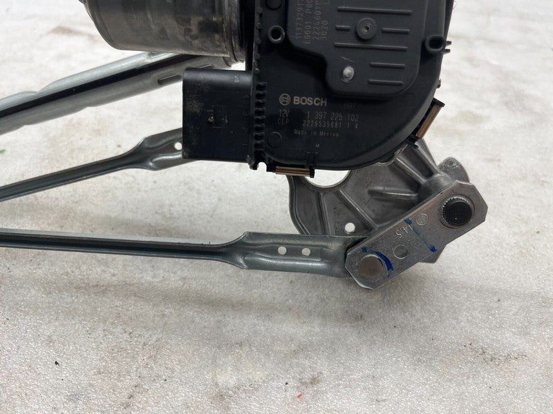 1658936 00 A ⭕ 20-22 Tesla Model Y Front Windshield Wiper Linkage Module & Motor 1658936-00-A