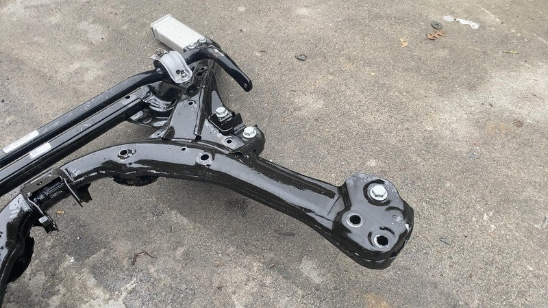 ⭕ 20-24 Model Y Front Subframe Crossmember Cradle w/ Stabilizer Bar 10